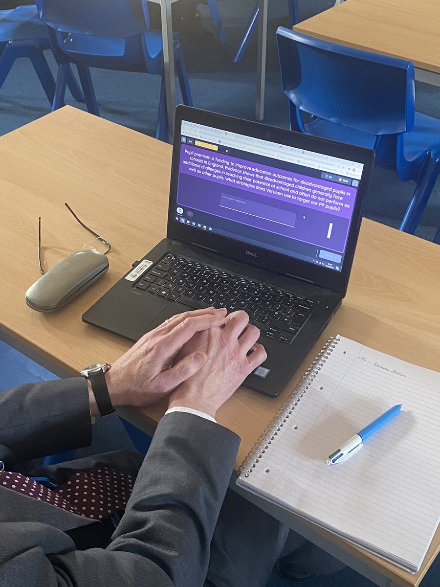 MissGPerry's tweet photo. CPD Session:
“Supporting disadvantaged children for excellence”
Here our staff are completing a retrieval #Quizzit for the dual purpose of experiencing that pressure themselves but also checking prior knowledge @verulamschool #CompassionateForLife https://t.co/PFop4WFYV4