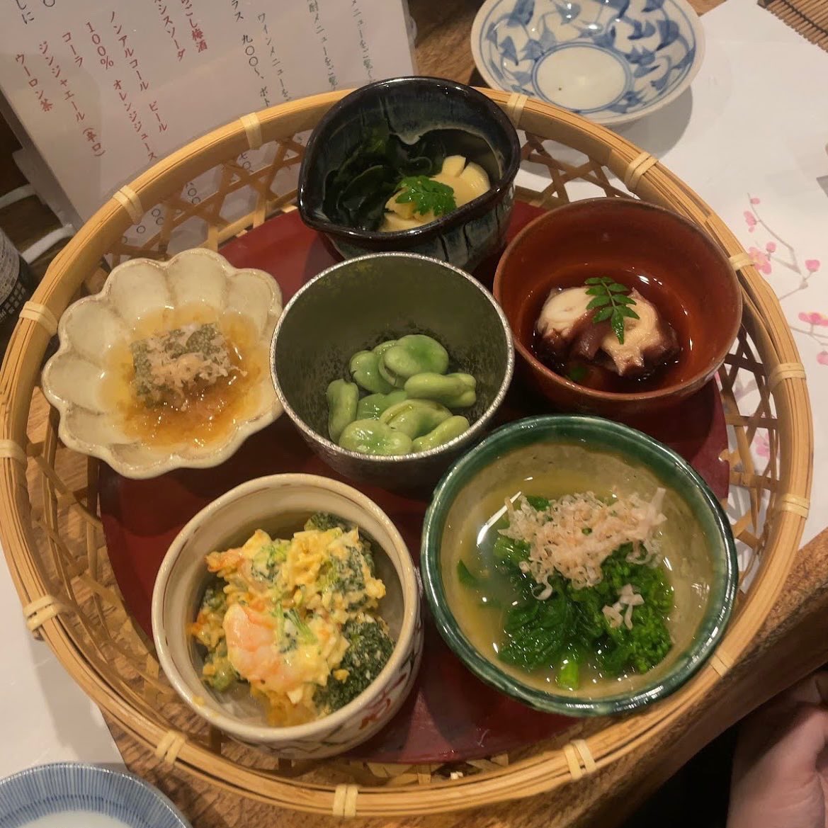 lrVB5RBVOUJBwWh's tweet photo. 【どおぞの】北新地
日本の食文化であるクジラ料理を提供してくださる😊

🧸グルメ↓Instagram↓
お店の感想やほか写真をInstagramで投稿しています💗
フォロー大歓迎‼️フォロバいきます🏃💨
https://t.co/aqK6BF8uRV
#フォロー #フォロバ #RT https://t.co/5lHU6fmjWv