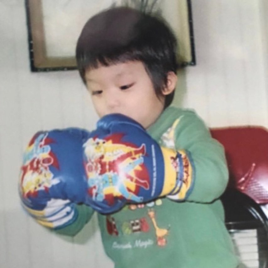 pjwuai's tweet photo. treasure's park jeongwoo through the years but as you scroll he gets older. 

— a cute thread https://t.co/Uhz7YNoUqW