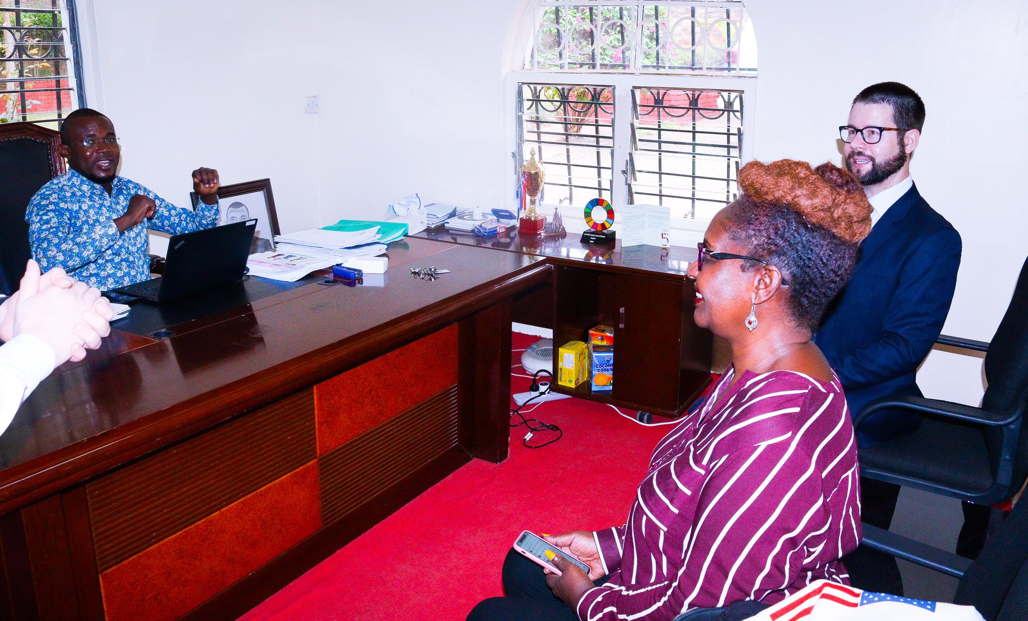 Signs TV Kenya on Twitter "The Cultural Attache of the USEmbassyKenya