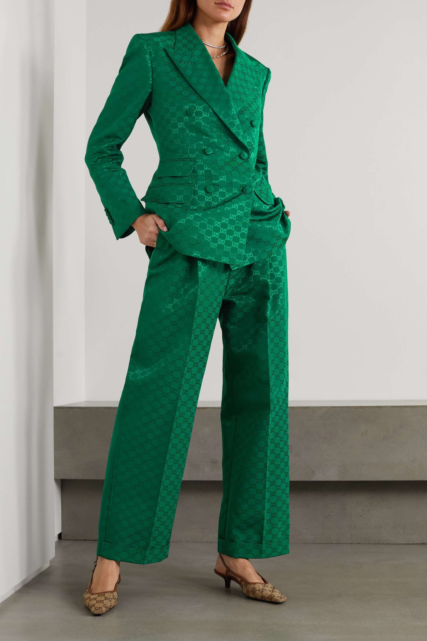 lucy ford 🍊 on X: "i'm sick pls send me this green suit to feel better @ gucci https://t.co/GJCo8aedi1" / X