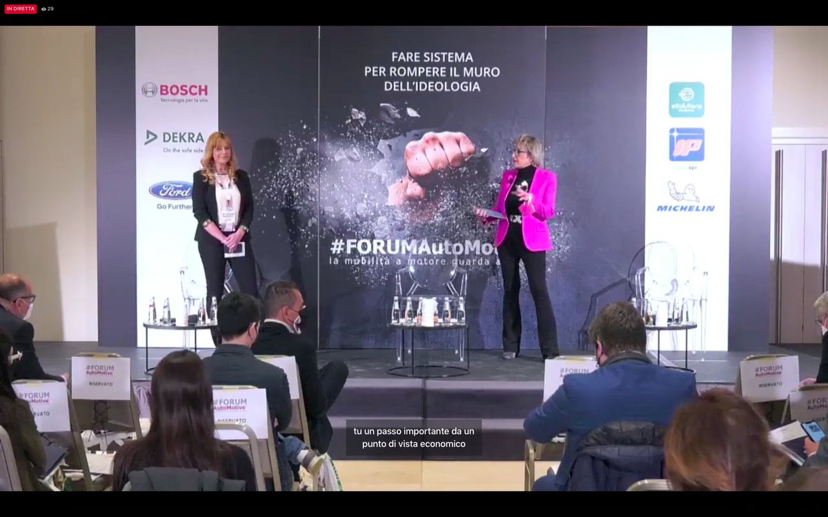 Roberta Pasero, giornalista de 
<a href="/ilgiornale/">ilGiornale</a> e <a href="/SilviaTerraneo/">Silvia Terraneo</a>, giornalista di 
<a href="/SheMotori/">SheMotori</a> ci presentano Francesca Pardini, Personaggio dell’anno #FORUMAutoMotive 2022

Live bit.ly/3vVM94f