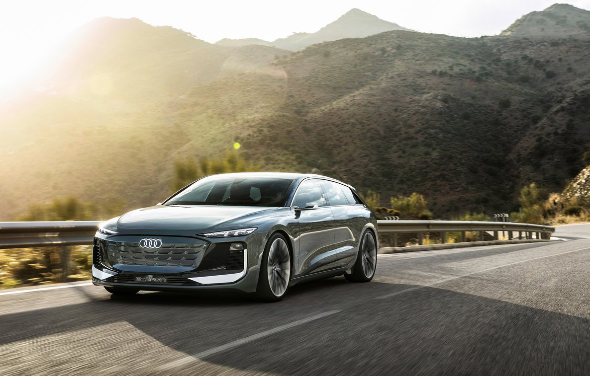 EVLivingza's tweet photo. Revealed: Audi A6 e-tron Avant Concept

Details here > https://t.co/gHUSygVqHJ

@audisouthafrica
 #audi #audietron #etron #audiavant #avant #stationwagon #ev #allelectric https://t.co/ArEXLFZGDE