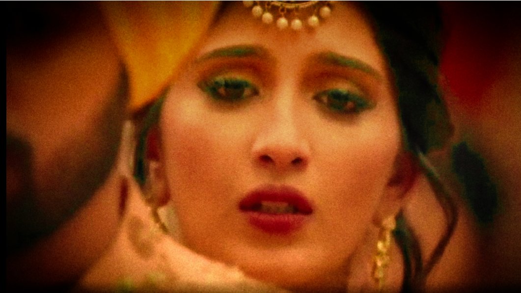 cg_multi's tweet photo. Broo #ChotiSarrdaarni ke kuchh purane scenes dekh liye and I am crying hard nowπ₯²
#HiteshBharadwaj #NimritAhluwalia #MehNav https://t.co/p0s4fw6BTT
