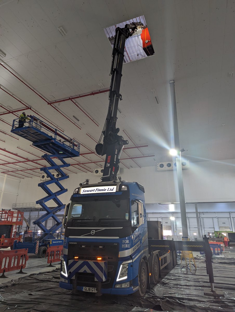 SFinnieLtd's tweet photo. Difficult lifting, 
Lifting and placing fire suppression control boxes into the roof void of a massive freezer!
Give us a call to find your lifting solution.
01342 714 514
#lorry #hiab #crane #london #construction https://t.co/vQ84gl14p5