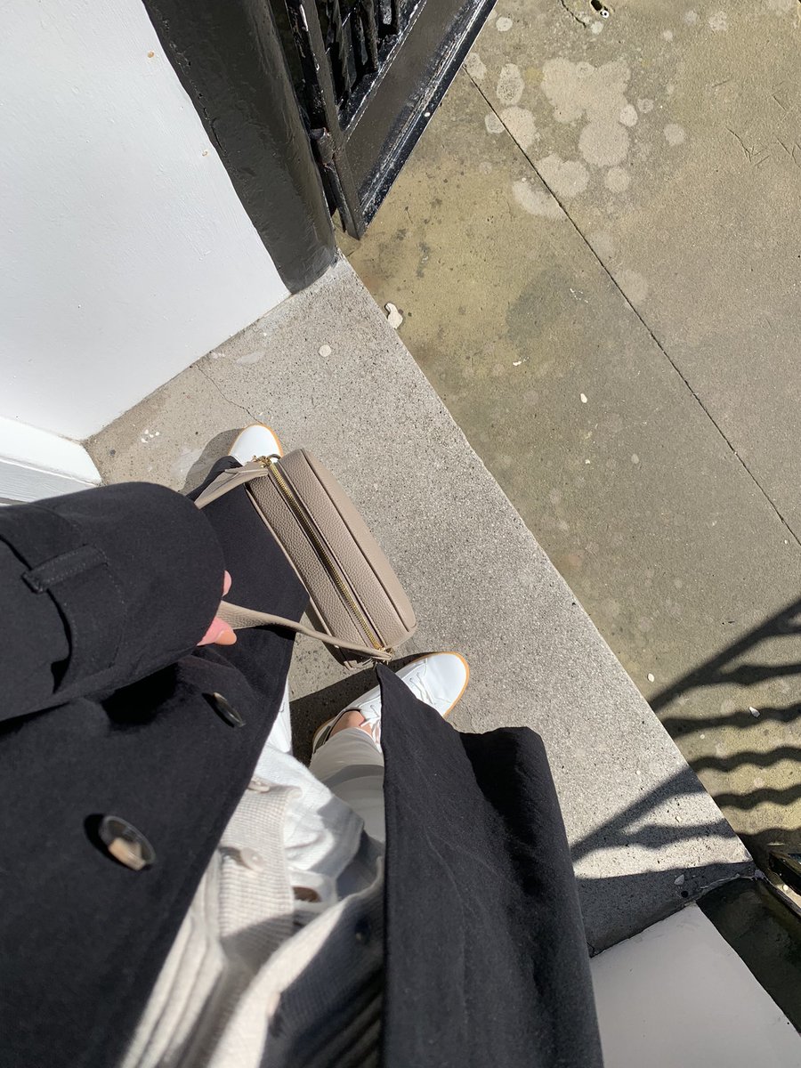 When the weather is good enough to step outside without panicking about a scarf, glove, puffer combo hiding your styling efforts #wemadeit #springishere