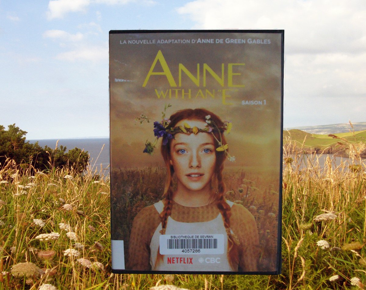 bibsevran's tweet photo. [COUP DE ❤️ HIVER 2021]

On s’attache immédiatement aux personnages de cette série toute en émotion et en poésie, rythmée et pleine d’aventures.

Retrouvez tous les Coups de cœur des bibliothécaires :
➡️ https://t.co/g6HtMORDEU

#bibsevran #annewithae #dvd #netflix https://t.co/2b2QnYNM7T