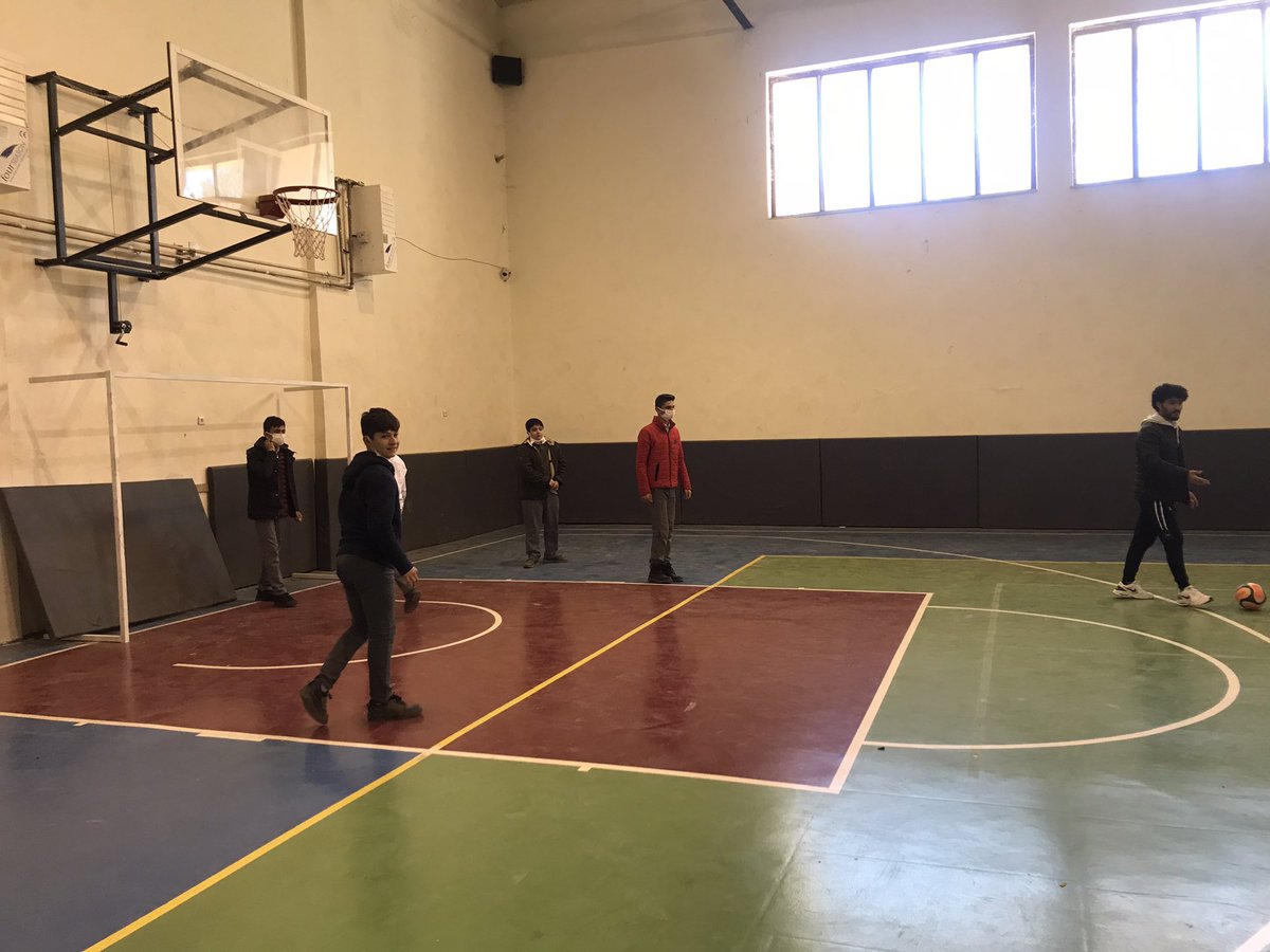 Üst Öğrenim Kurumlarının tanıtılması kapsamında 8.sınıf öğrencilerimize lise tanıtım gezilerimiz başladı. Hilvan Bağlar MTAL’e okul tanıtım gezisi düzenlendi. 🔎 <a href="/Hilvan_MEM/">Hilvan İlçe Milli Eğitim Müdürlüğü</a> @SinanATES_63 <a href="/smetSari11/">İsmet Sarı</a> <a href="/MeslekiHilvan/">Hilvan Bağlar Mesleki Ve Teknik Anadolu Lisesi</a>