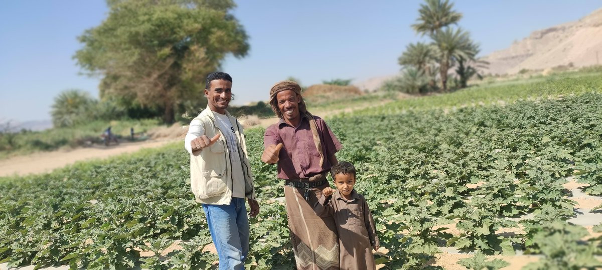 ابتسامة واحدة تكفي لرفع معنوياتك 🤩🥰

@ksr_kw 
#ندعم_المزارعين 🍅👨🏻‍🌾
#صاحب_الأثر
<a href="/SMEPSYEMEN/">SMEPS</a>
#KSR_Agri
#Hadramout
#Shibam