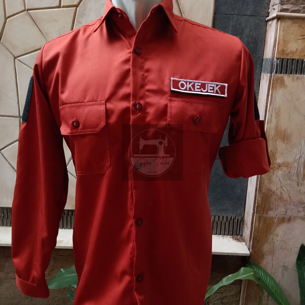 Seragam Admin Okejek

gafuruniform.com/gafur-konfeksi…

#konfeksikemeja #konfeksimalang #konfeksipdh #konfeksiseragam #konveksimalang #konveksipdh #konveksiseragam #okejek #penjahitmalang #penjahitpdh #penjahitseragam #seragamadmin #seragambordir #seragammalang #tailormalang #tailormalang