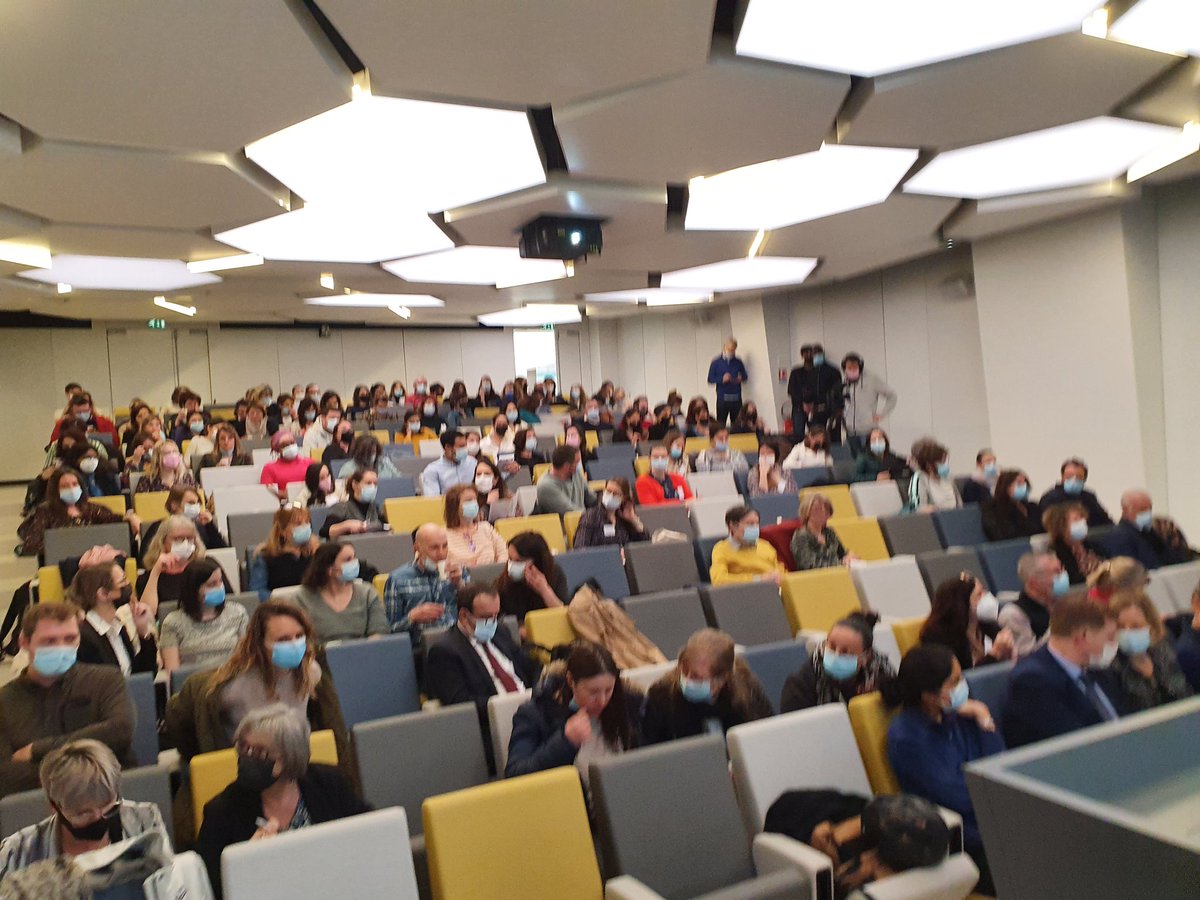 GhuParis's tweet image. [EVENEMENT] Lancement des #JIPEJAAD avec Guillaume Couillard et le Pr M-Odile Krebs en charge du programme #Psycare : des expériences et outils concrets pour l'intervention précoce partout en France Stay tuned!