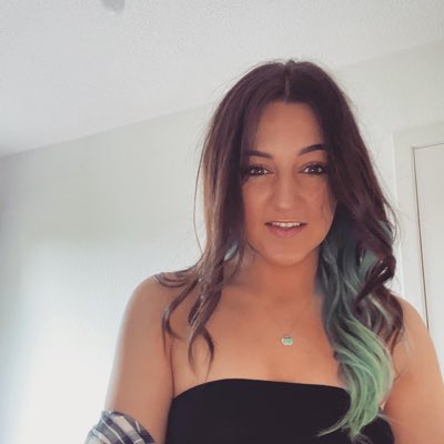 julia_rose_mcin's tweet photo. #NewProfilePic https://t.co/ZAfucwGpCx
