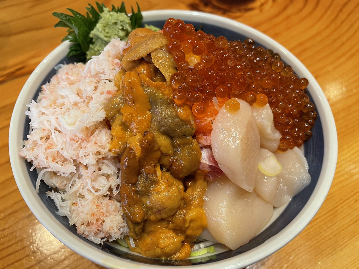 Pendiri_S's tweet photo. かいせんどん https://t.co/Sn7I2Y2sLA