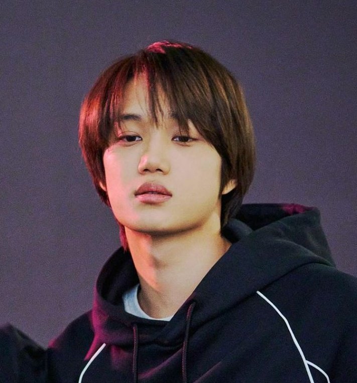KaiForLove's tweet photo. Why is he so cute and adorable? 😭 https://t.co/Ve03WpUZrT