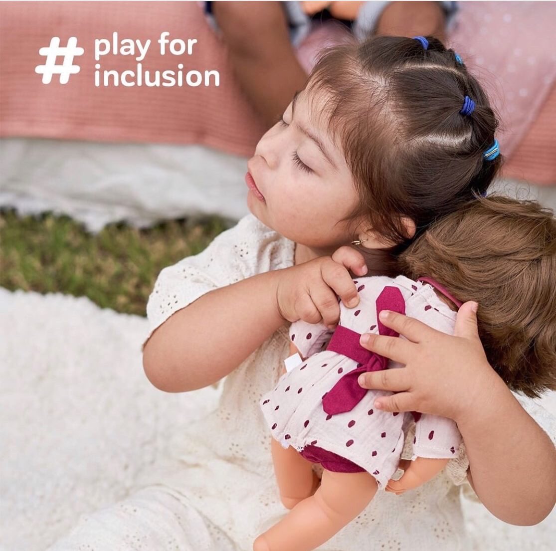 JugandoArte's tweet photo. #playforinclusion
Jugamos para la inclusión
Muñecos de @miniland_es preciosos. Respetuosos. Inclusivos. https://t.co/5tM9nDWnYQ