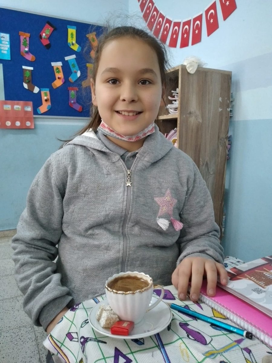 seckoy's tweet photo. Kahve Keyfi ☕🌼😊 https://t.co/nvVNULozkX