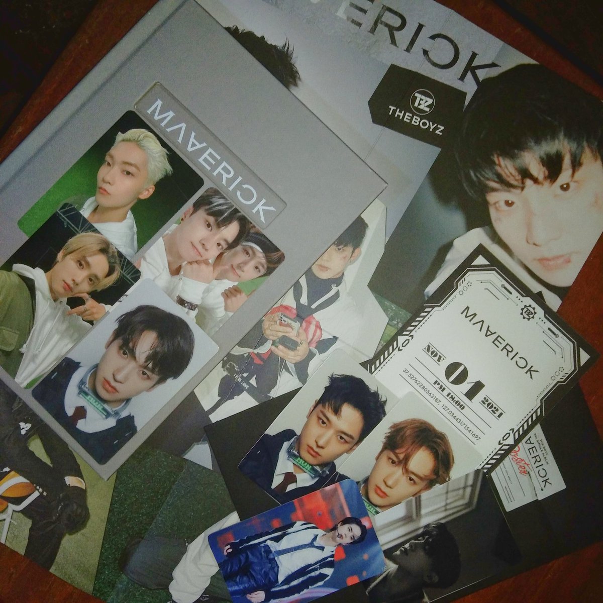 dollhaech's tweet photo. 𐚱Ꮺ : RECEIVED っ˘з !
Yay! Thank you so much po :) My album arrived safely hehe plus may mga poging umuwi ><
꒰ @bih_phshop05 ⬪ #BIH_feedbacks ꒱ https://t.co/SpQXJfV5nu