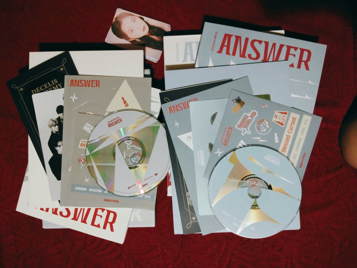 manducatcher's tweet photo. 💫: #todeihaul
🛒: @CLA_Merch
💌: #CLAPH_FEEDBACK #CLA_MerchFeedback
Dumating na yung order namin ni @winyeopyy!!! Dapat pala nag set nalang kaming dalawa😭. Sobrang bilis dumating and secured rin yung album. Thank you so much po!!!💜 https://t.co/ugYHfuVgJa