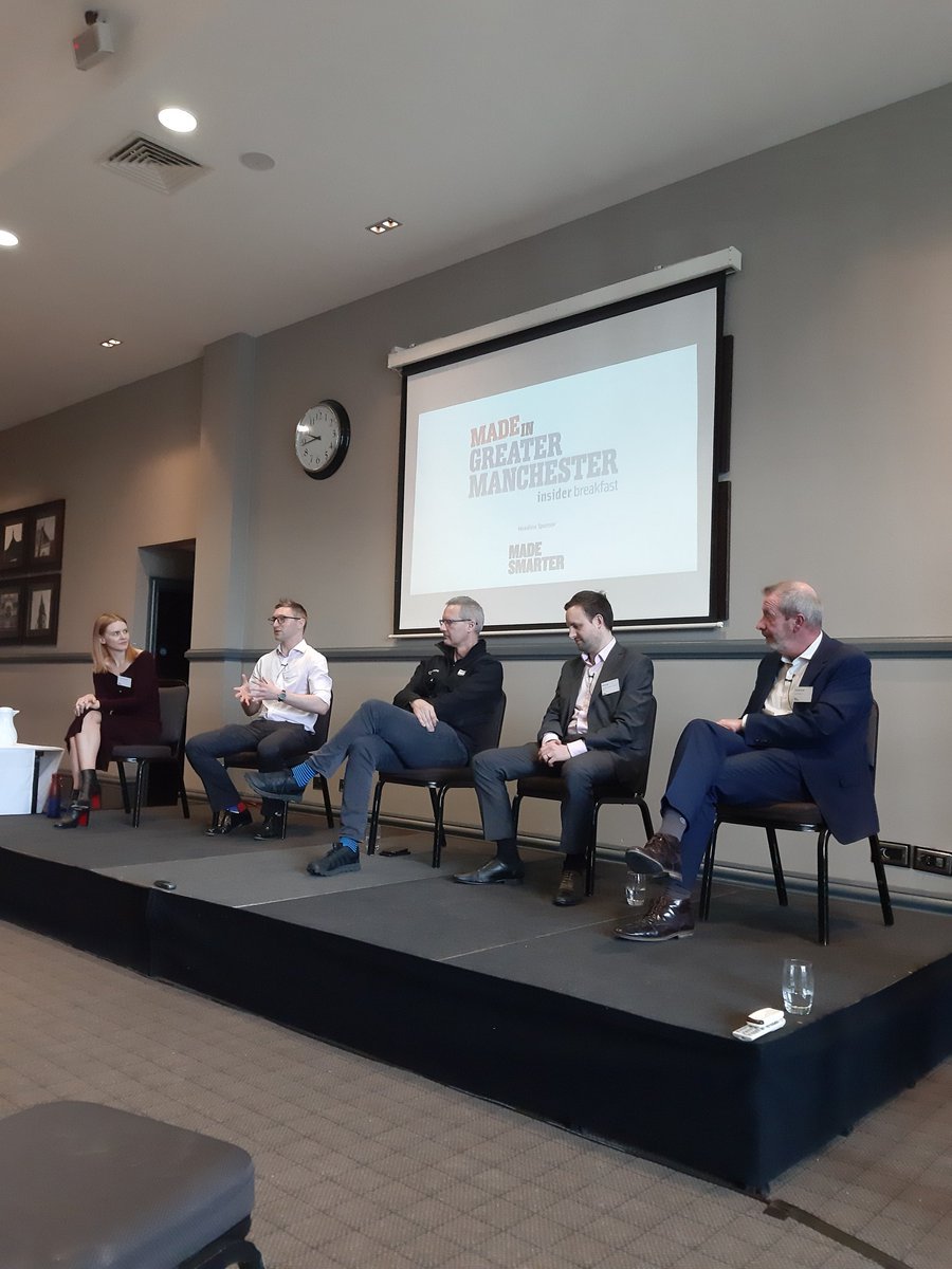 MadeSmarterUK's tweet photo. And we're off! A full room here @insidernwest. Our tech adviser Will Kinghorn is taking some audience questions on barriers to adopting new digital tools and what companies could and should be doing now. #MadeinGM https://t.co/npm7GUldRv