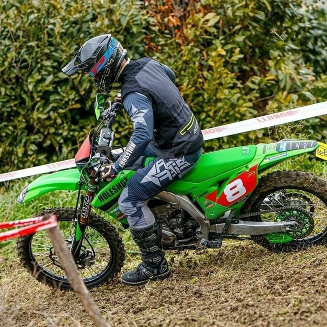 ArmySportASCB's tweet photo. It was the first race on the green machine for @TomEllwood  @Proud_Sappers in Italy for the European Enduro Championships

Tom finished with a fantastic P3 on both days in E2  👏 The next event is Hungary in 2 weeks time!
⠀
📸🛠- Vision Media

#ArmyEliteSport #BritishArmySport https://t.co/6ynI3ZPbhh