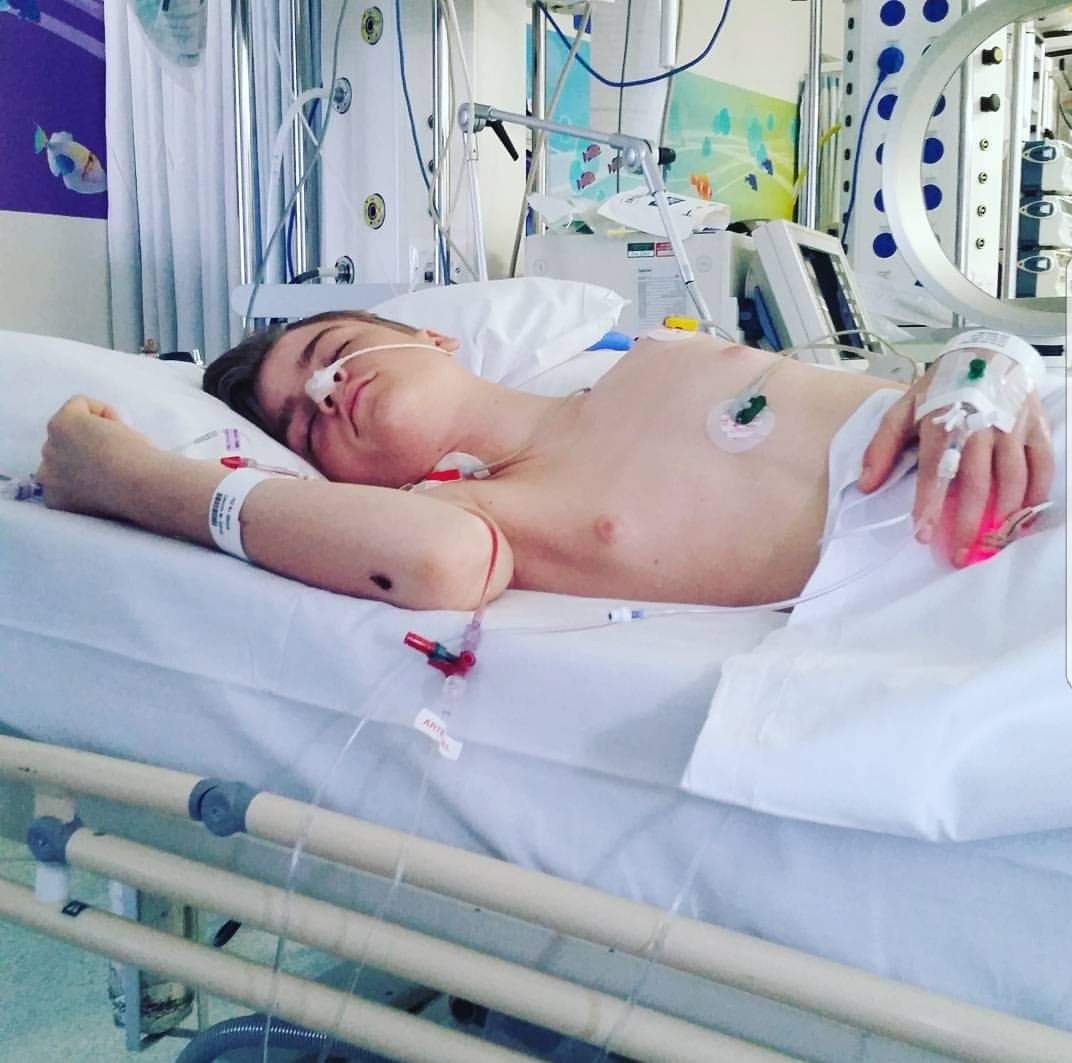 con_lynes's tweet photo. 7 years ago my life was turned upside down when I suffered my first stroke age 14 after playing rugby they said I wouldn't survive but here iam 💪 had some amazing support over the years especially from @RLCares @cbituk @TheStrokeAssoc #NeverGiveUp #StayPositive https://t.co/Bh5Gmwvhme