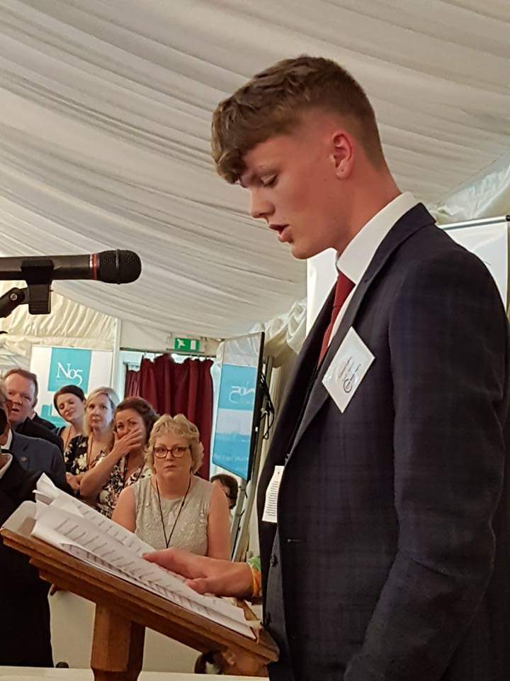 con_lynes's tweet photo. 7 years ago my life was turned upside down when I suffered my first stroke age 14 after playing rugby they said I wouldn't survive but here iam 💪 had some amazing support over the years especially from @RLCares @cbituk @TheStrokeAssoc #NeverGiveUp #StayPositive https://t.co/Bh5Gmwvhme