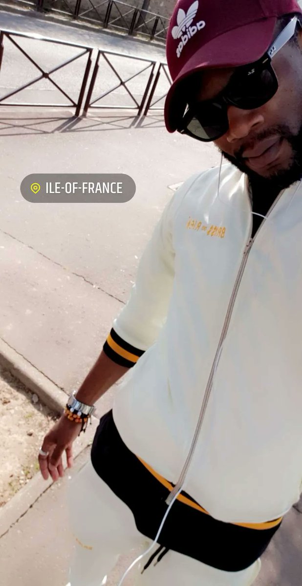 BFKRRM's tweet photo. New collection BRISS OU RIEN ! ♠️🌐👑 https://t.co/FwzBLZH3bF