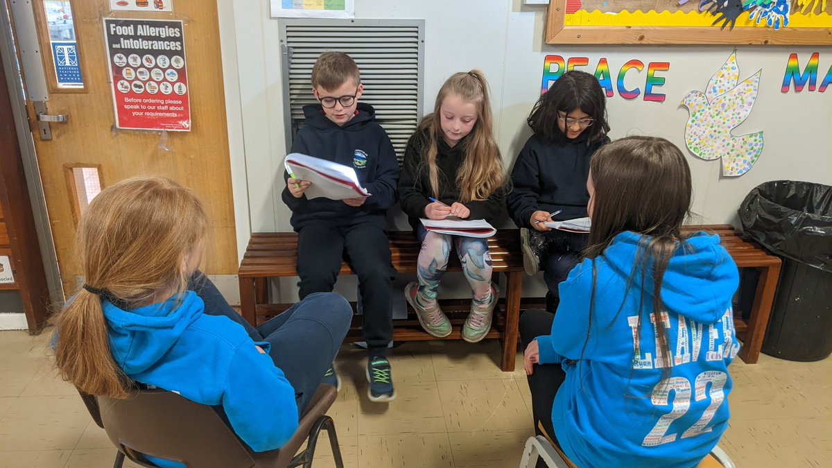 Hendrefoilan's tweet photo. It's Enterprise week in #hdfpRF We've created our own businesses, based on an up-cycled t-shirt. We've browsed the shop for items to make our product, worked as a group to create a profit and loss forecast and are conducting market research with our customers! #hdfpSciTech https://t.co/8FUnkpLcN7