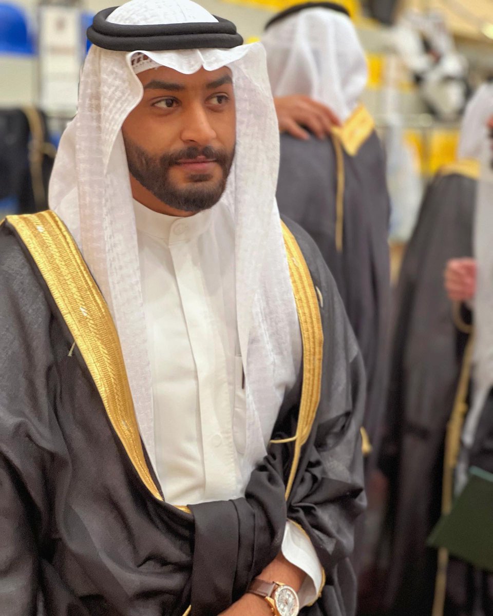 Hq97f's tweet photo. الحمدلله 🎓♥️ https://t.co/JzATPS5wDY