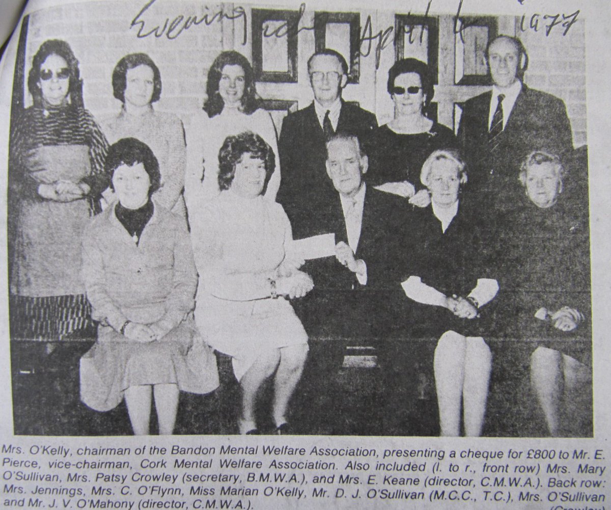 Here is a 1977 snippet of the Evening Echo where the Bandon Mental Welfare Association is presenting a cheque for £800 to the Cork Mental Health Association, what a throwback!  Check out the link in our bio! #mentalhealthawarness #CMHF60