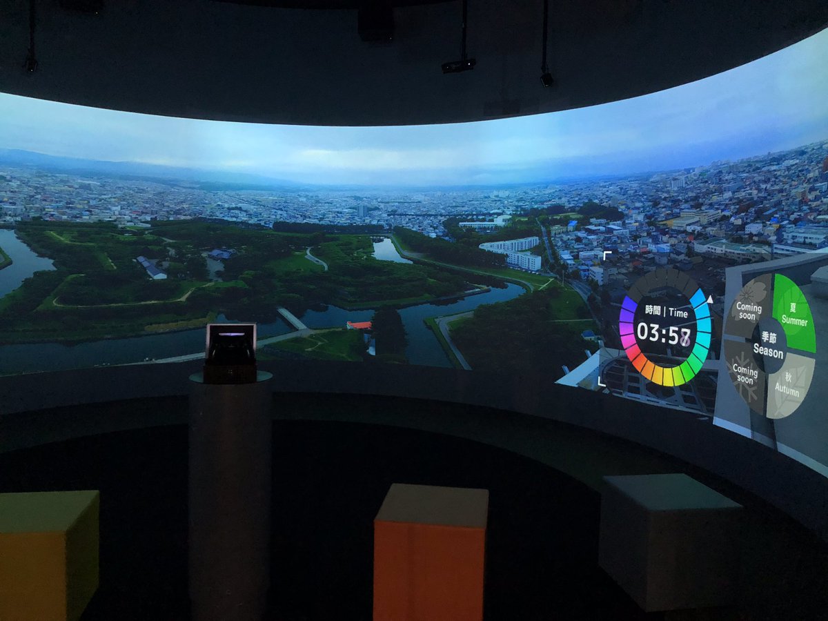 FC_Hakodate's tweet photo. #360studio は360度映像とマルチchサウンドで、非日常体験ができるスタジオ。
五稜郭タワーの屋上から撮影したタイムラプス動画も見ることができますよ👀✨
#はこだてみらい館 #函館 https://t.co/kyl4fW3N52