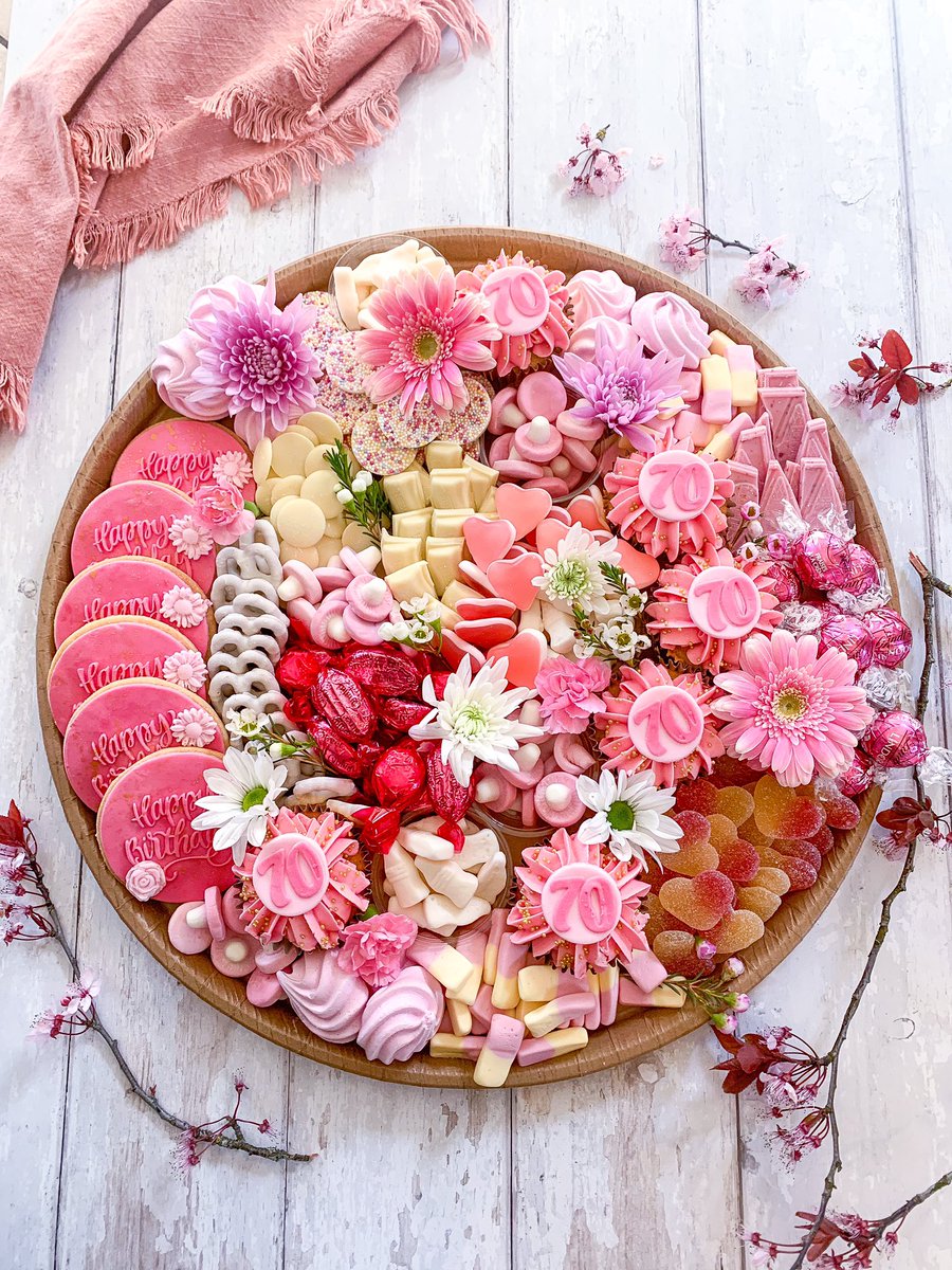 CheshireGraze's tweet photo. Not cheese but #sugarrush #candyplatter #pinkfood #grazingboard #grazing https://t.co/QRy45UJlC1