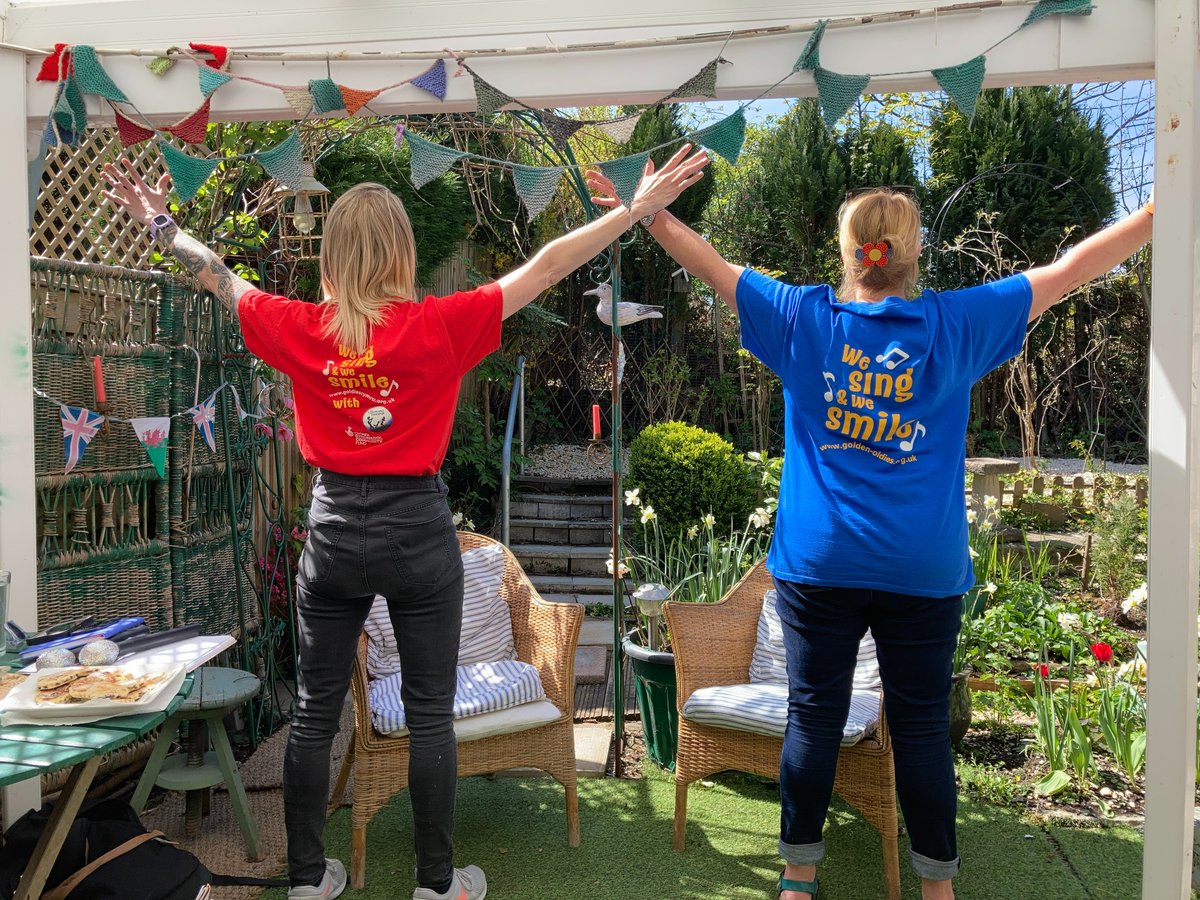 Join Rachel on goldieslive.com at 11am this morning for some classic #SwingingSixties

#WeSingAndWeSmile #GeorgyGirl #DaDooRonRon #IOnlyWantToBeWithYou <a href="/GoldiesCharity/">Golden-Oldies</a> <a href="/goldiescymru/">Goldies Cymru</a> 

FREE online sessions every Tuesday &amp; Thursday at 11am