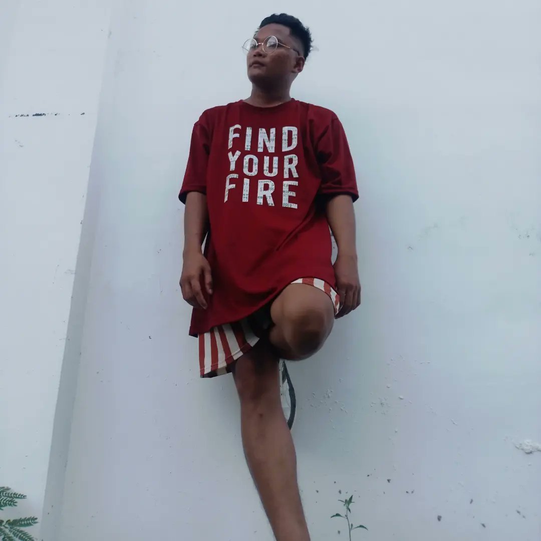 ComidaEdioma's tweet photo. Flex ko lang New HairCut ko🧐 https://t.co/LGA7jfChRh