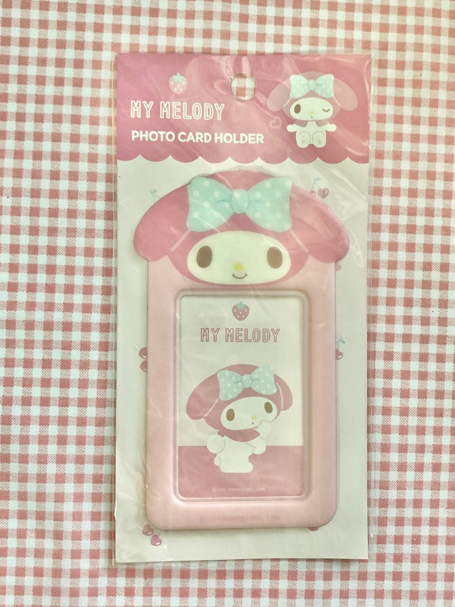 พร้อมส่ง 🎀 ᯤ
Card holder mymelody 75 รวมส่ง 
(มีตำหนิตรงหัวไม่มีพวงกุญแจห้อย)
ขอรูป/วิดีโอพต.ได้ค่ะ
#ตลาดนัดsanrio #ตลาดนัดซานริโอ้ #เฟรมการ์ด #ตลาดนัดเฟรมการ์ด