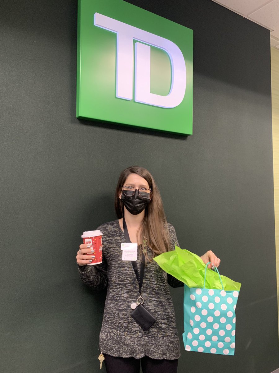 valerie smith tweet media