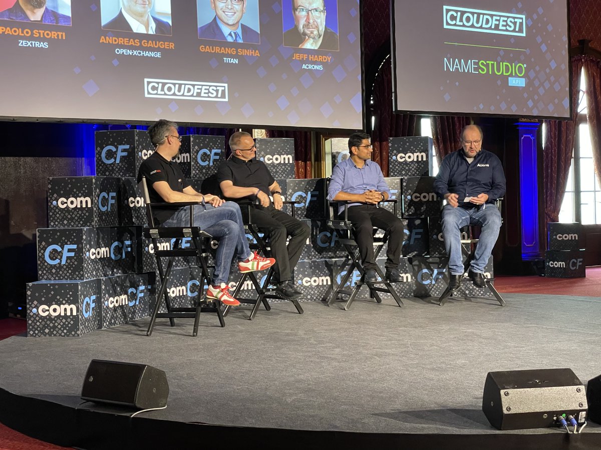 openxchange tweet picture