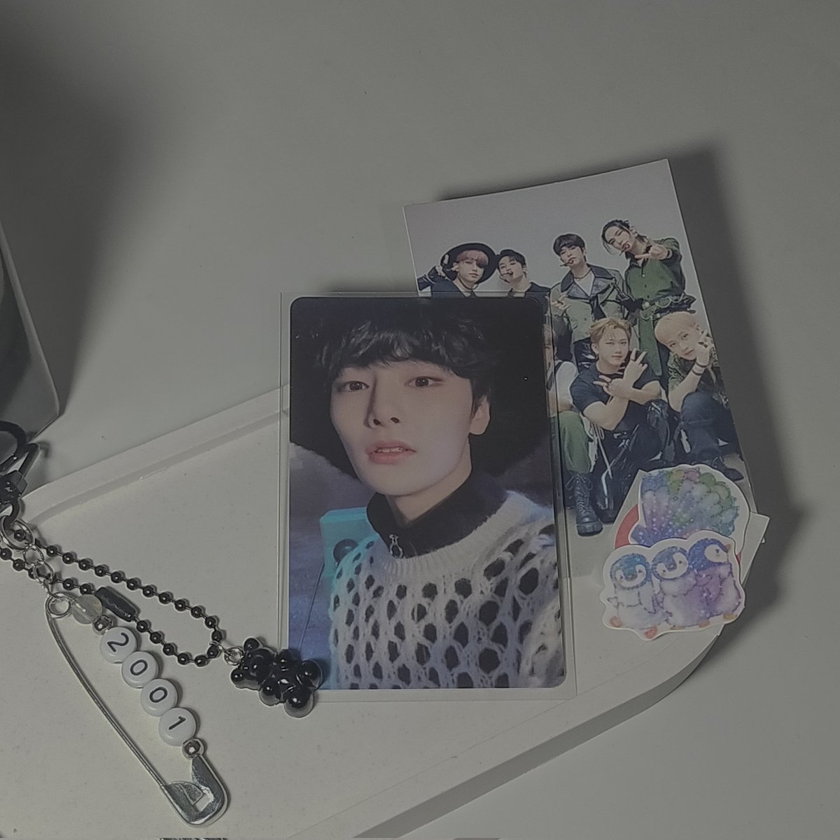 yjiprio's tweet photo. 𓂋 💌 ꒰ #keimails ꒱
.!?. ─── hii @sanastarrysky, my happy mail arrived ! thank you sm for letting me adopt jeongin & for the freebies as well ^_^ i will take care of him.
⤷ #sanastarryskyproof . . . https://t.co/FGjwp35C2Y
