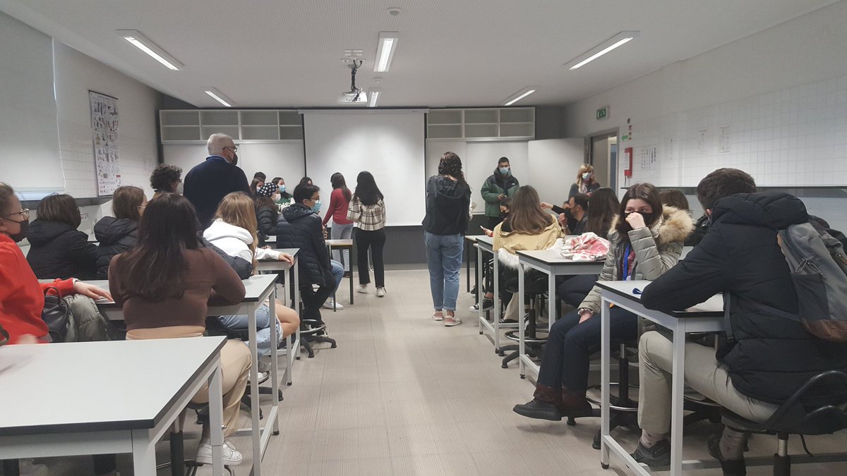 We're in the second day of <a href="/OSJErasmus/">Our Scientific Journey 🇪🇺</a> in Portugal!

Students are observing and experiencing the biology, physics, electric and manifacturing classrooms.
<a href="/EUErasmusPlus/">Erasmus+</a> #Erasmus <a href="/Erasmus_Project/">Erasmus+ Projects</a>