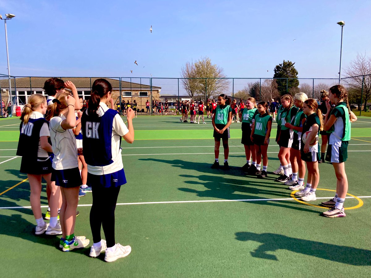 ElthamNetball's tweet photo. Game 2: 5-3 win against Farringtons π₯³πβοΈ #kentnetball #tournament #poolgames https://t.co/0453qTwQyb
