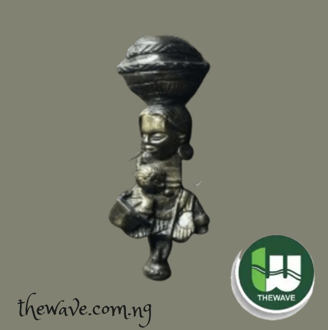wavenig's tweet photo. For anything pottery, arts, crafts, and fashion, shop for it on https://t.co/kcGcMiWCe2. 
#crochet #ArtistOnTwitter Dior #knitting https://t.co/69zGyGoLGM