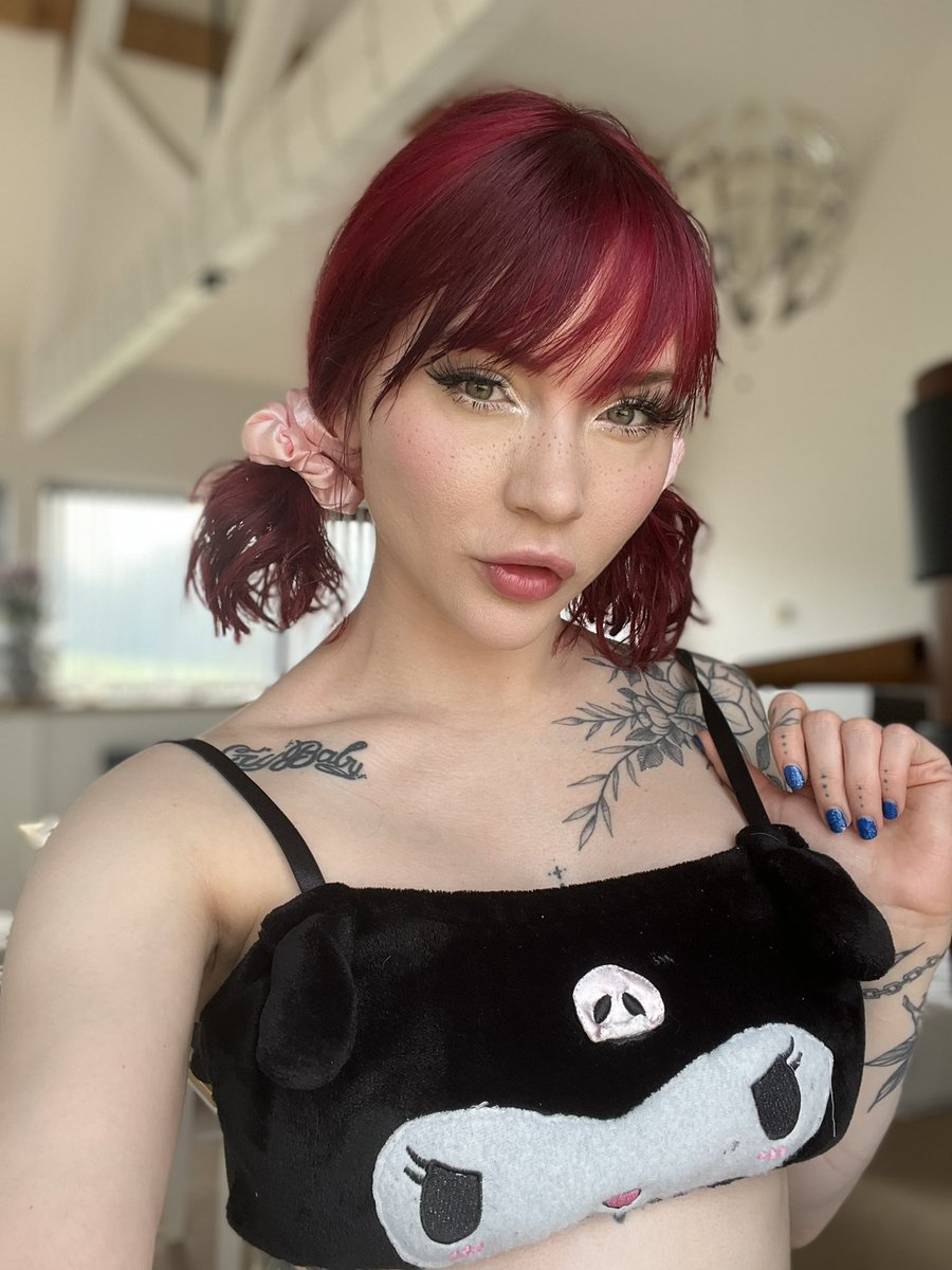 Morning! 💕💕 Eva Ray 💖 @eva_ray_x