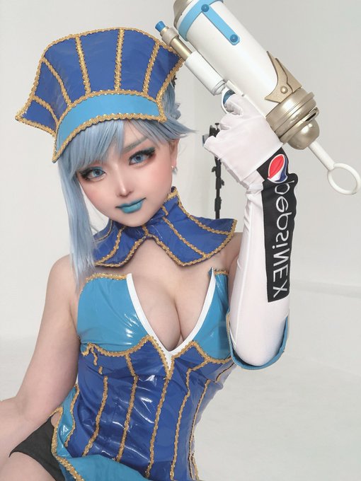 コスプレイヤー社員食堂ギラギラのTwitter画像10