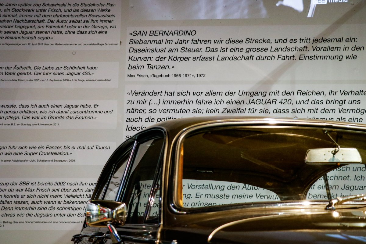 Deutschunterricht im Verkehrshaus? Dank der neuen Themeninsel rund um Max Frischs Jaguar 420 hält Literaturvermittlung Einzug ins Verkehrshaus. Lehrplankonforme Unterrichtsmaterialien gibts bereits auf verkehrshaus.ch/lernen