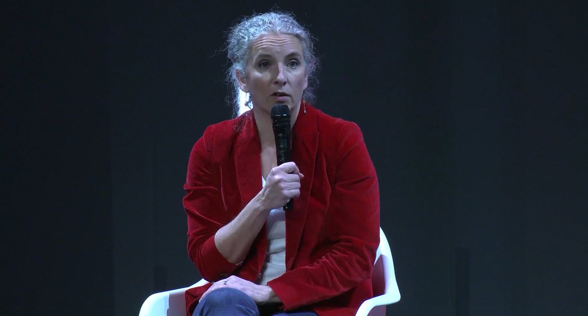 ONE_Fr's tweet image. &quot;On doit rompre avec une logique qui consiste à vouloir imposer le modèle productiviste et consumériste au reste du monde, qui est en train de détruire la planète.&quot; - @delphinebatho, représentante de @yjadot, au #ForumLibé.