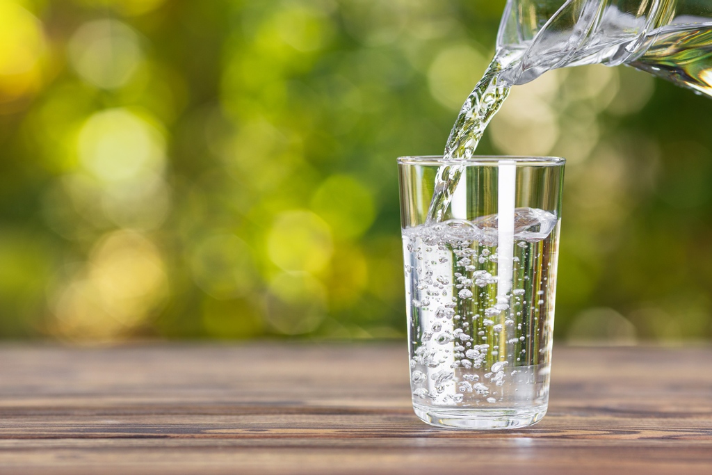 RedstoneChurch's tweet photo. This #WorldWaterDay, we want to highlight a nonprofit that originated right here in Birmingham. #Neverthirst is working hard to bring clean water to unreached communities worldwide. Let's all celebrate #neverthirst today for their tireless work!

https://t.co/oZEYIo0PTH https://t.co/nIu5CbOKfi
