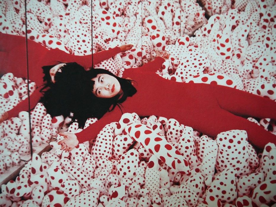 'Polka-dots can't stay alone; like the communicative life of people, two or three polka-dots become movement... Polka-dots are a way to infinity, a way to peace.' - #YayoiKusama, born #onthisday in 1929.

Wishing Kusama a beautiful 93rd birthday! ❤️ bit.ly/3ufdOuB