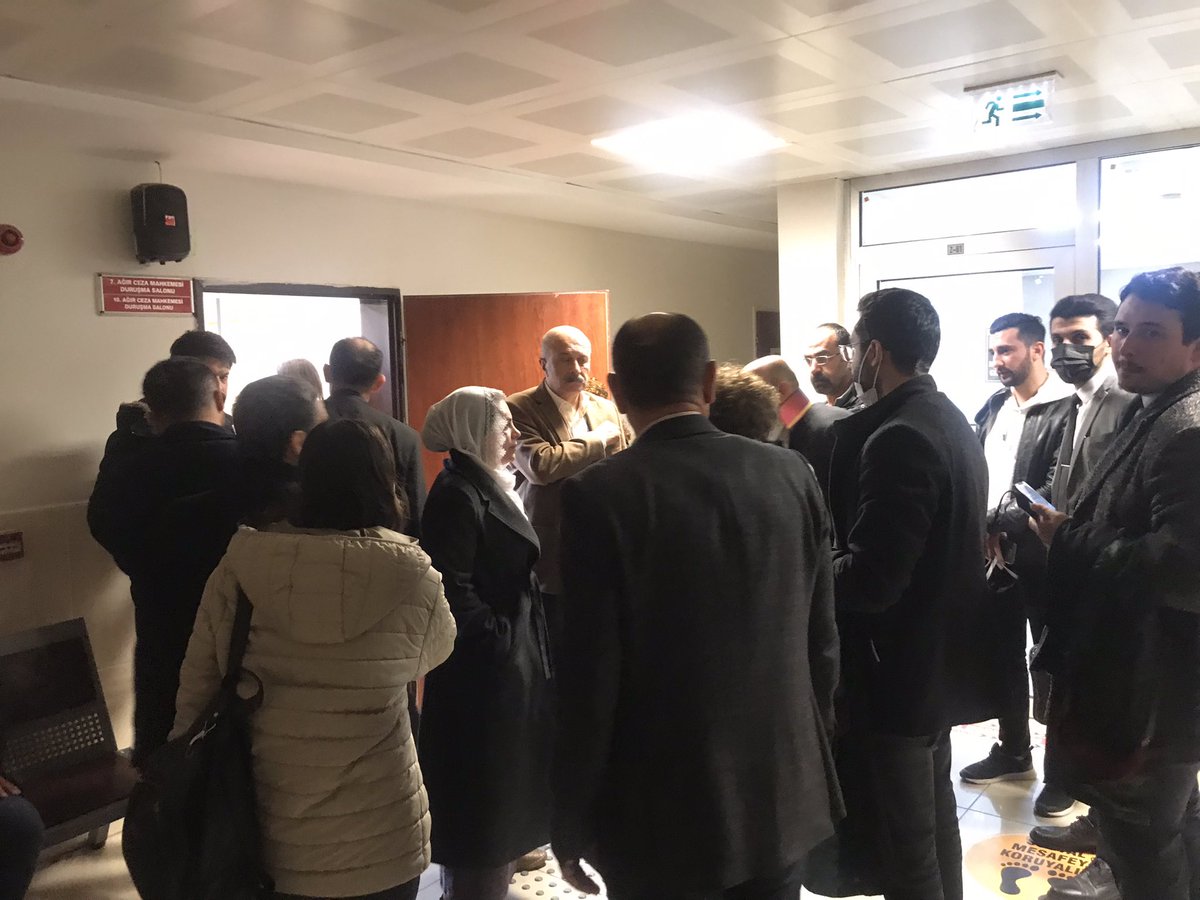 Newroz’un ertesi günü, 2017 Newroz’unda katledilen #KemalKurkut’un davasındayız. 

mezopotamyaajansi35.com/tum-haberler/c…