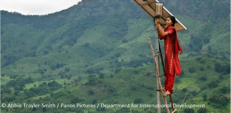 📢 Halfway to the SDGs Conference – Learning from the South
21-22 June 2022

Southern-led perspectives on how the #SDGs should be addressed before 2030 around:
▶️ #ClimateAdaptation
▶️ #Youth &amp; Work
▶️ #COVID

Register: bit.ly/3uh8k2G

<a href="/CambridgeZero/">Cambridge Zero</a> <a href="/CambridgeAfrica/">Cambridge-Africa</a>