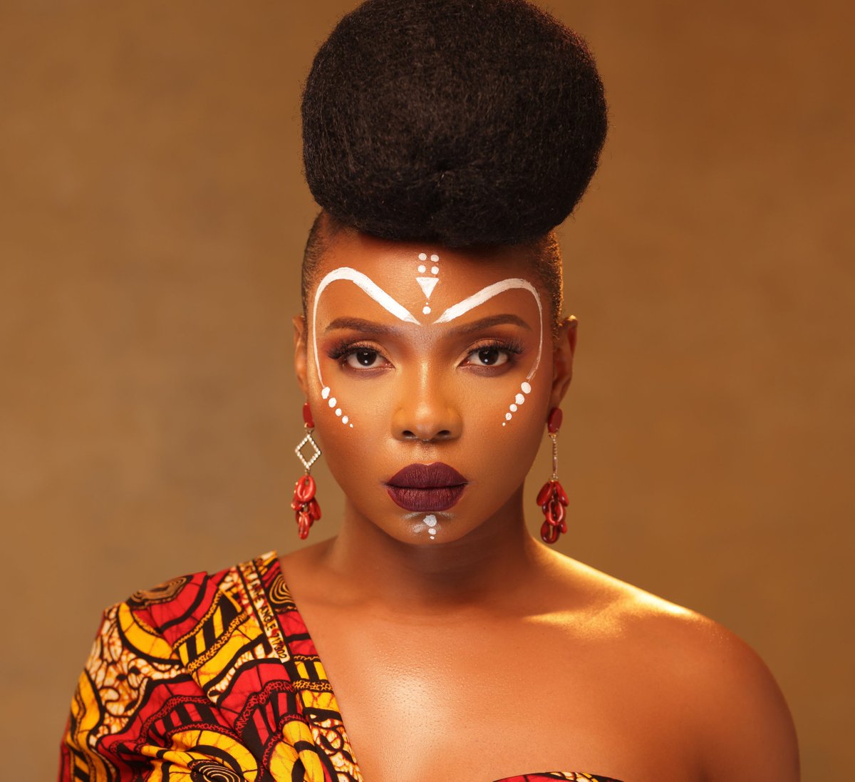 Cityradio897fm's tweet photo. The Double Take Show with the Ratatafied Hype Venom C.I Zoro is LIVE on an #InspirationalTuesday on π» #Onaratatalevel #VersusTuesday
<<<Topic For Today>>>
Teni Makanaki vs Yemi Alade
which of them do you rock to their songs??
https://t.co/Y0awPaQUcP https://t.co/hjpxnvwFYC